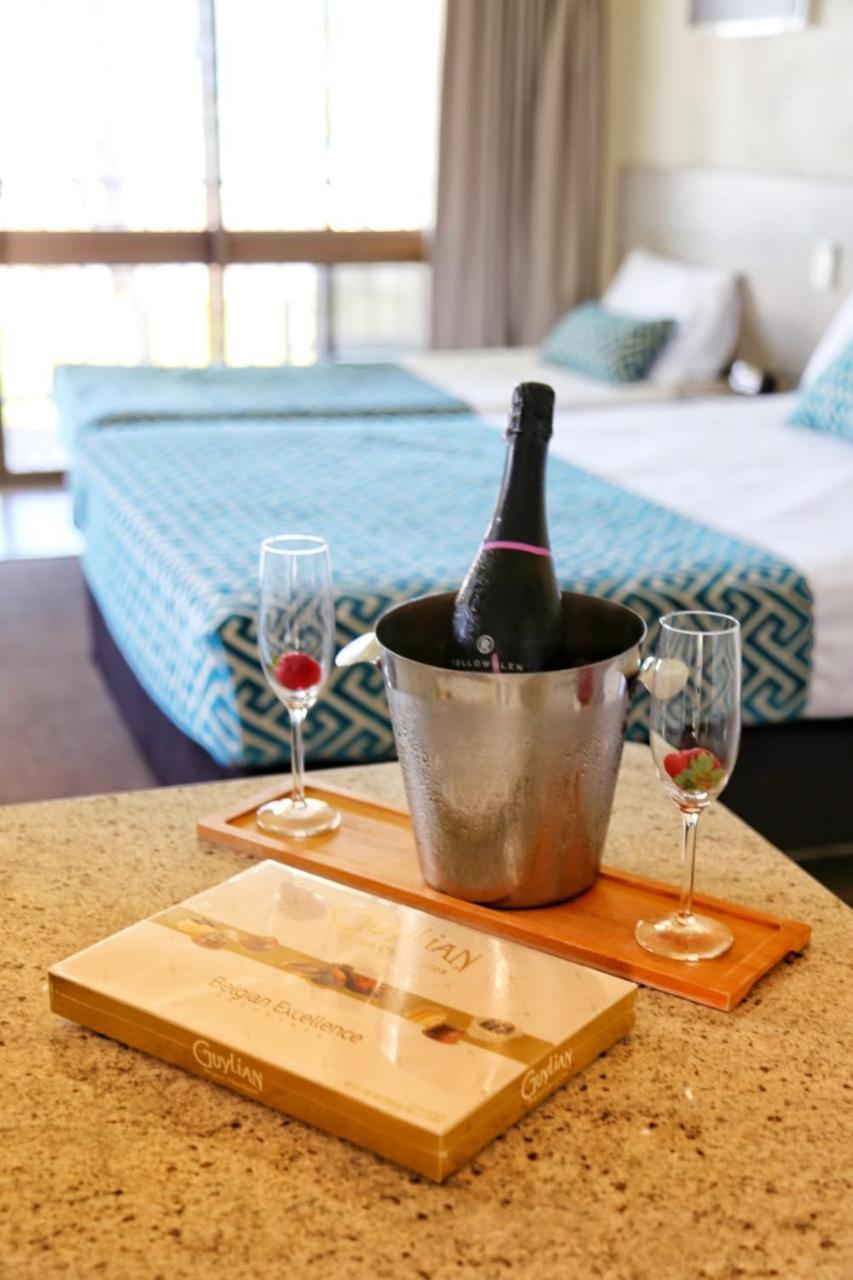 Sarina Beach Motel Grasstree Beach 외부 사진