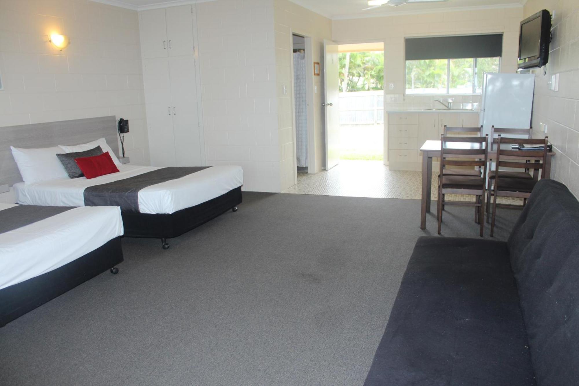 Sarina Beach Motel Grasstree Beach 객실 사진