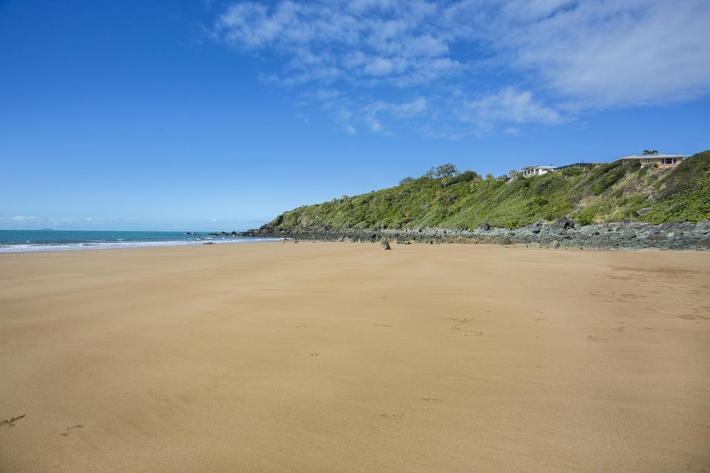 Sarina Beach Motel Grasstree Beach 외부 사진